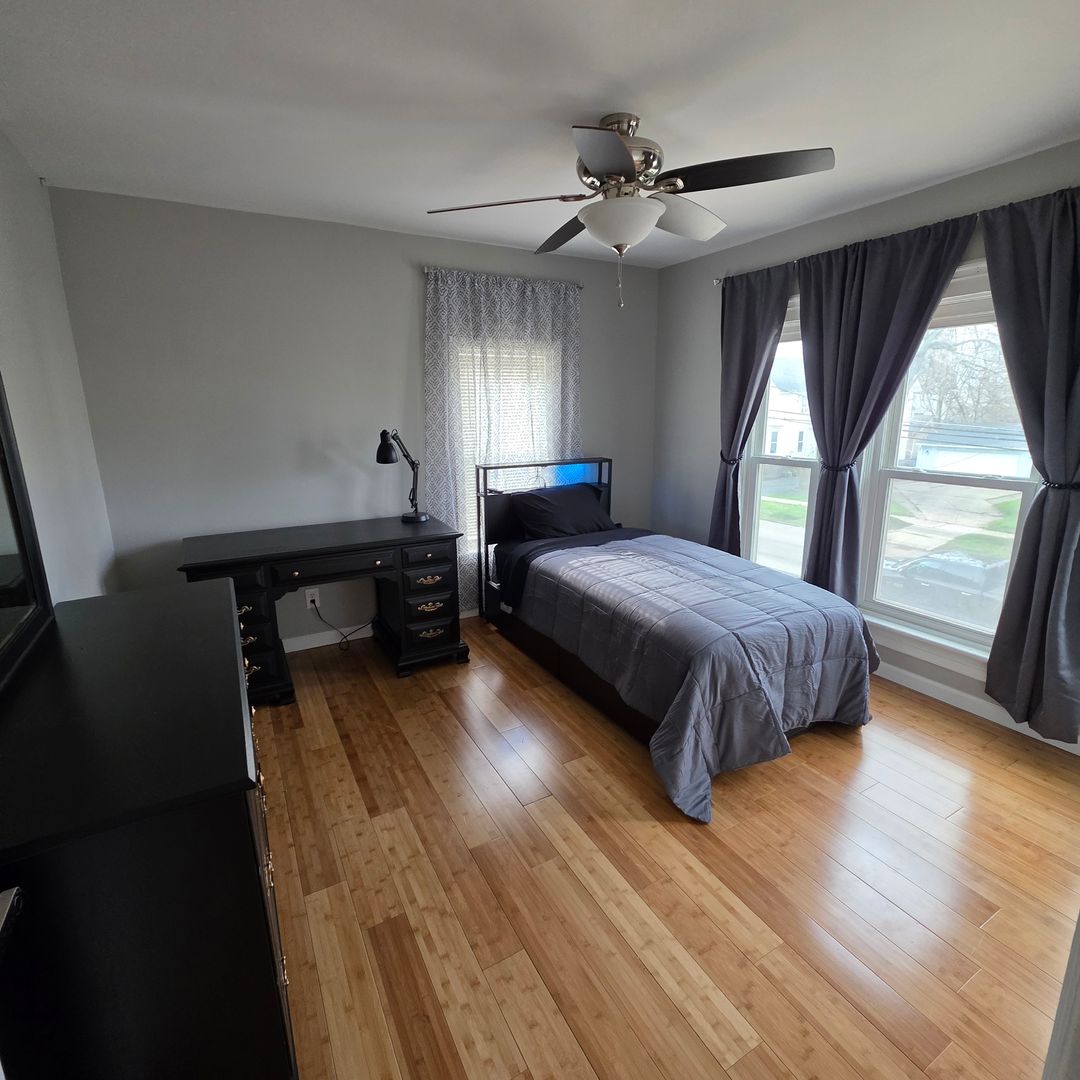 Tonawanda Apartment: 149 Adam Street