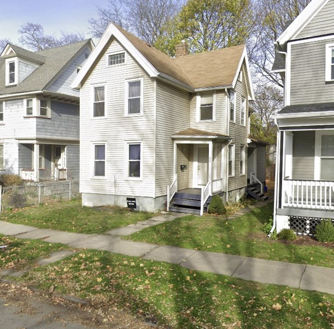 Rochester Apartment: 30 Hickory St - 2-Up