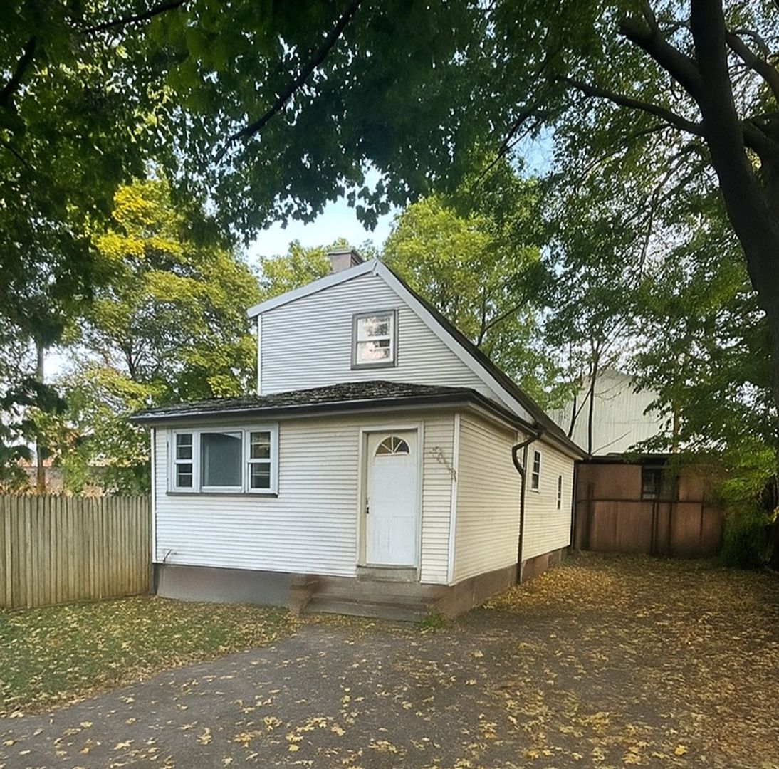 Rochester Apartment: 82 Lime St