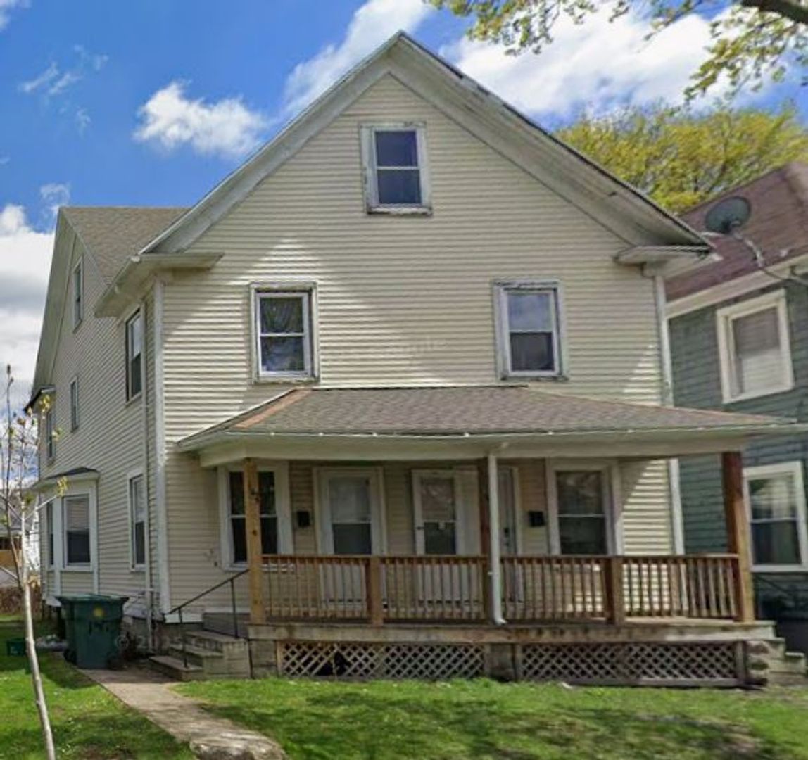 Rochester Apartment: 142-144 Bowman St