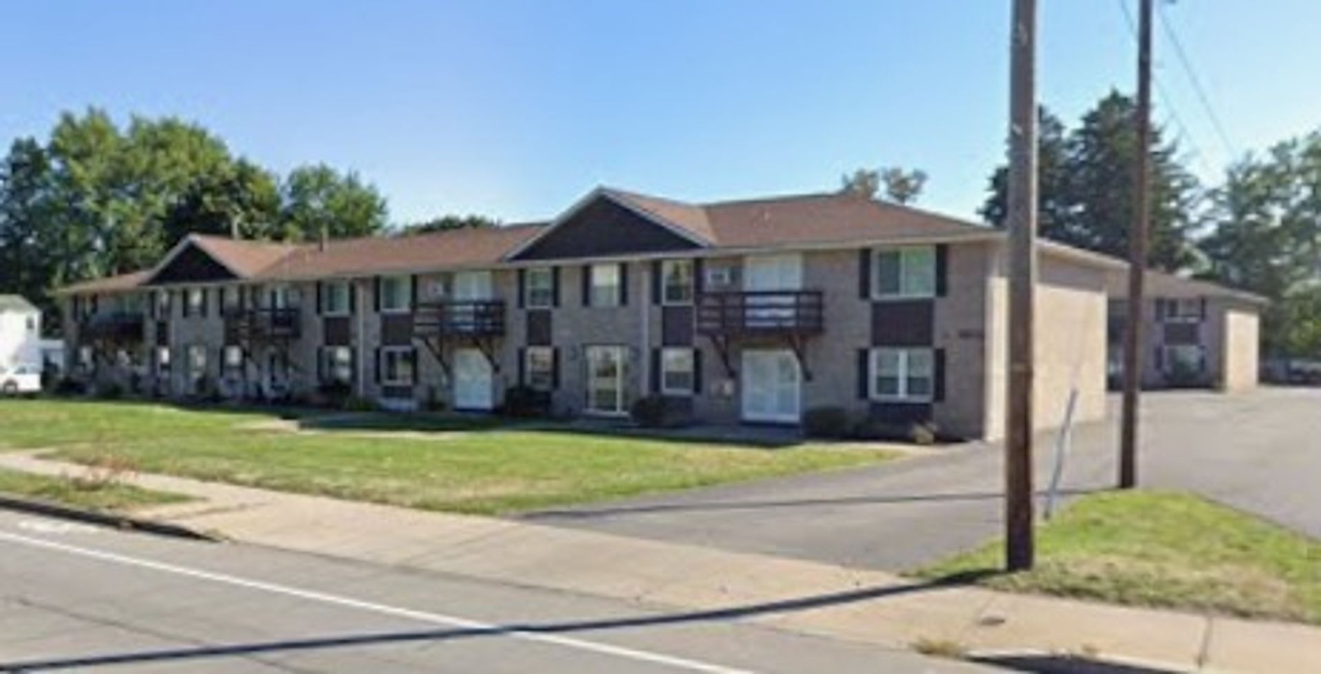 Rochester Apartment: 2610-2638 Dewey Ave