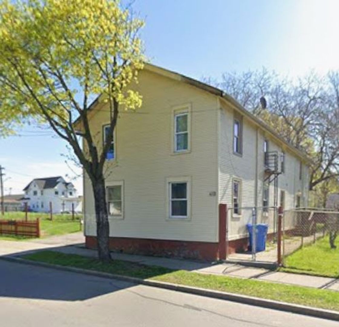 Rochester Apartment: 410-412 Scio St