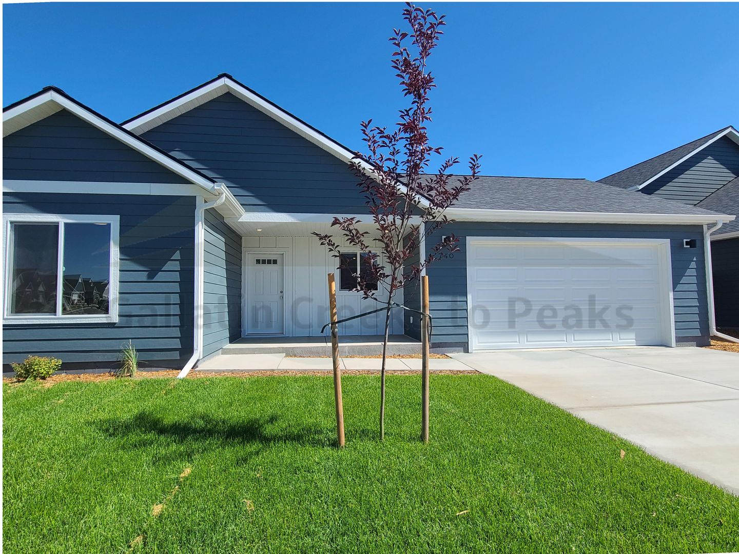 Belgrade House: 740 Thrice Loop