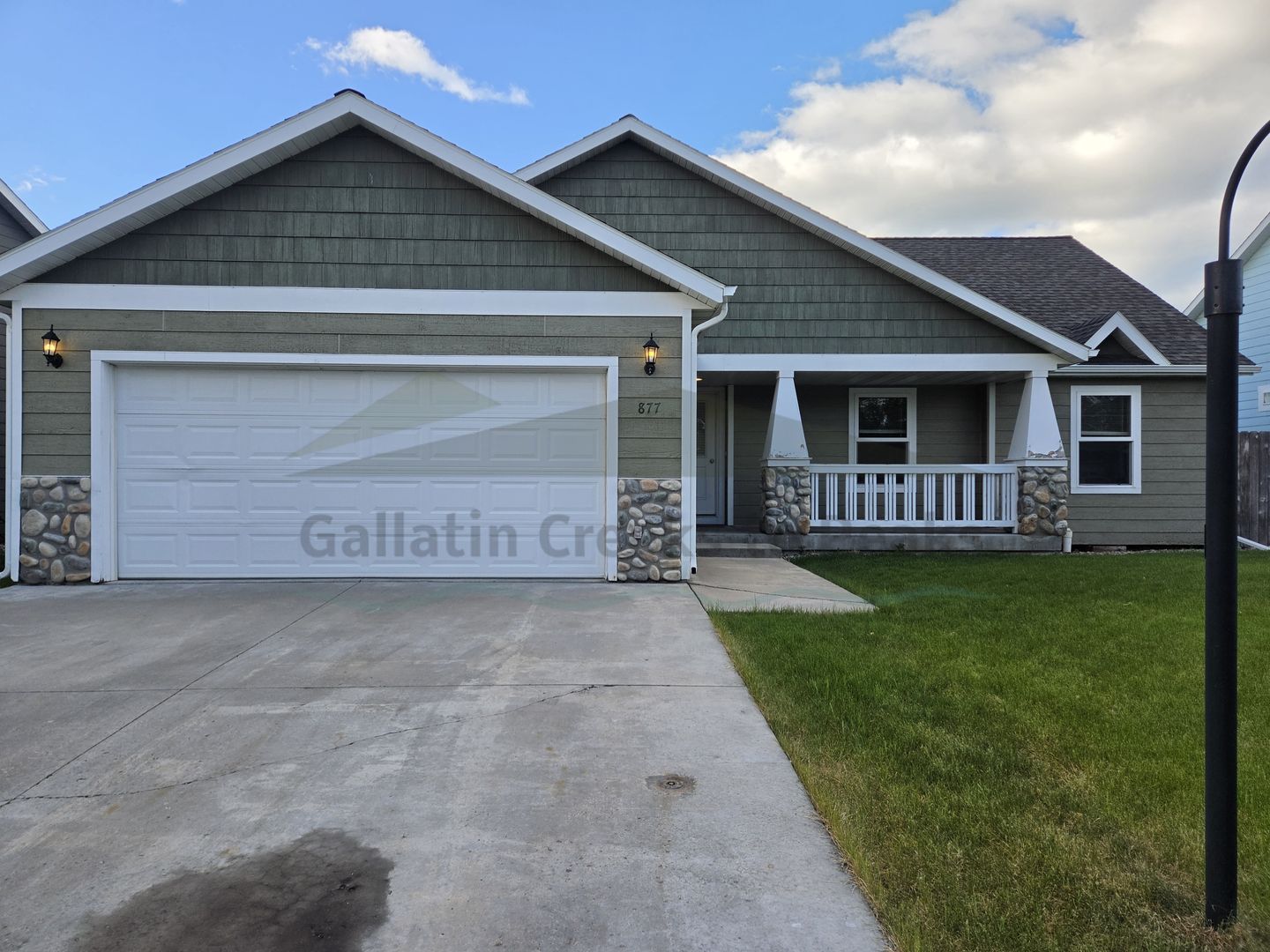 Bozeman House: 877 Rogers Way