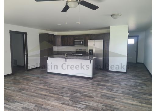 3 Bedroom 2.5 Bathroom Townhome