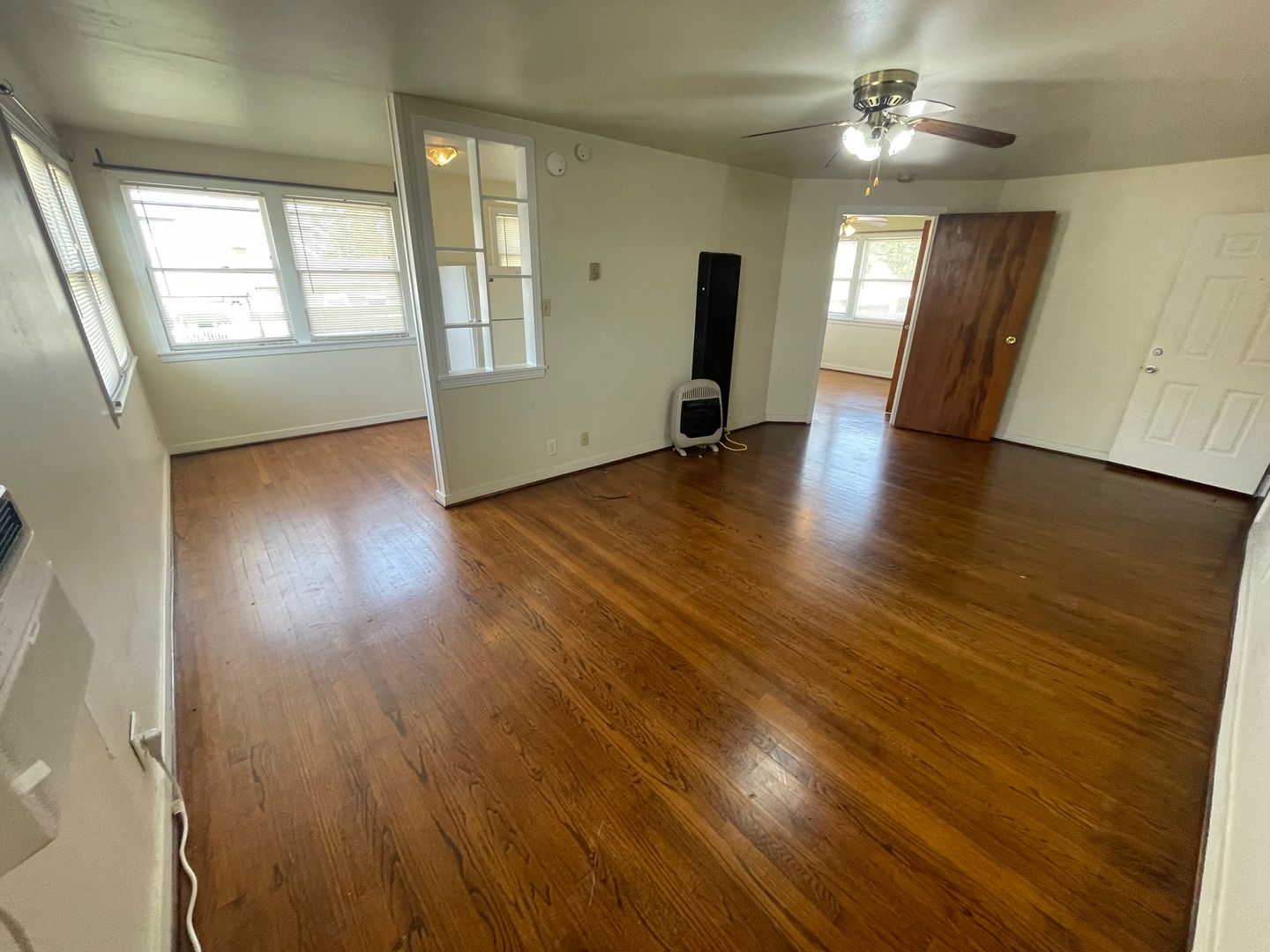 Galveston Apartment: 1320 Postoffice