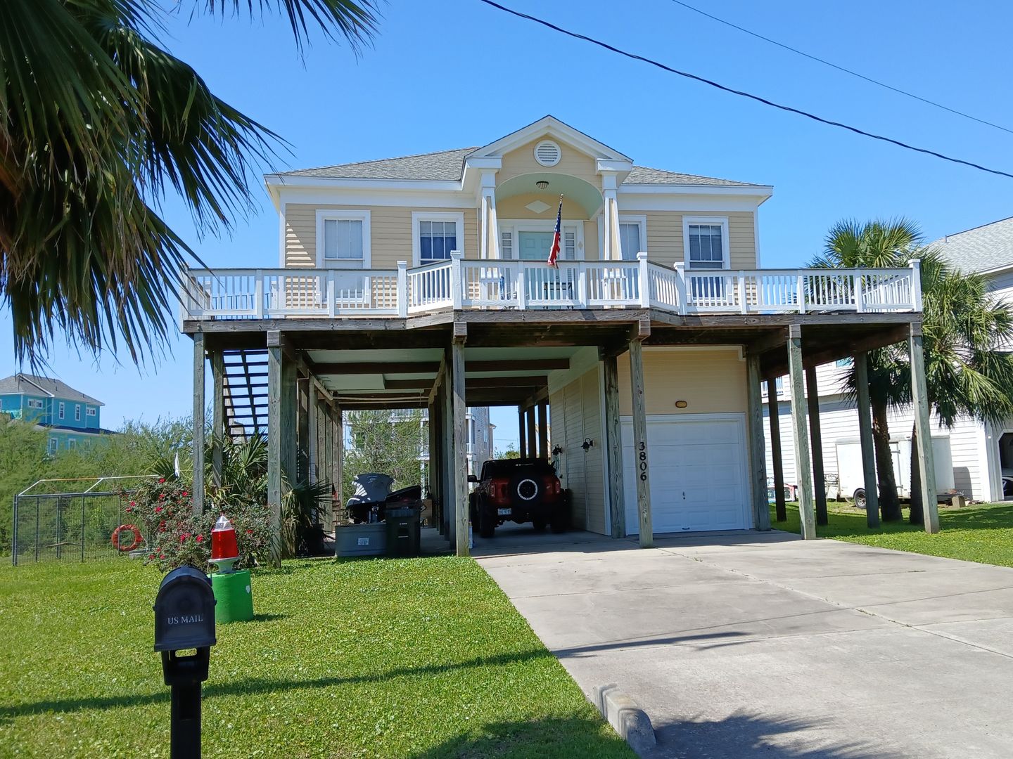 Galveston House: 3806 Las Palmas