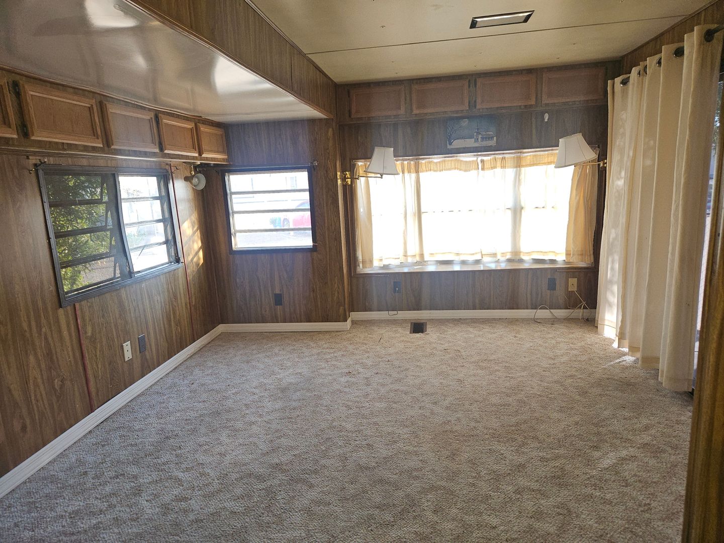 Tucson Apartment: 3142 N Balboa Ave