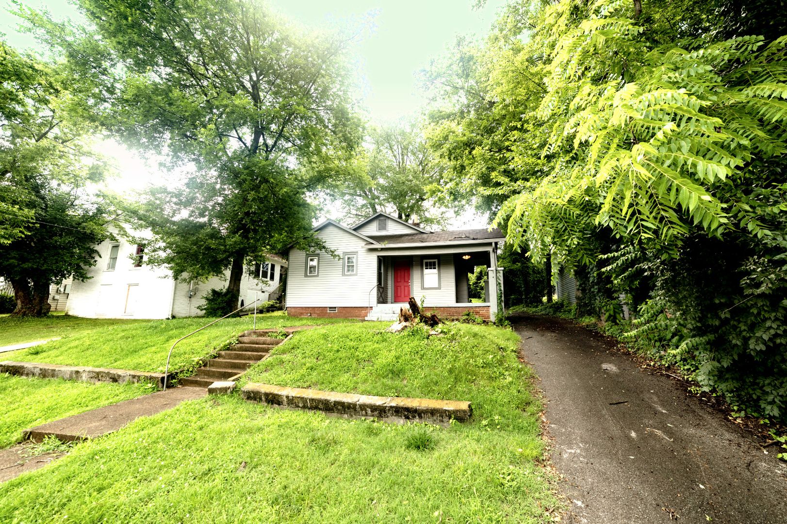Nashville Apartment: 2413 Emmett Ave