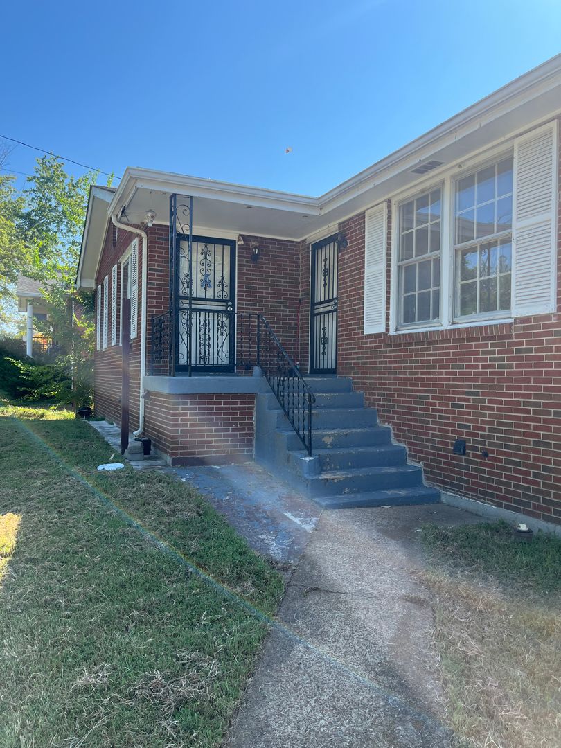 Nashville Apartment: 6533 Thunderbird Drive