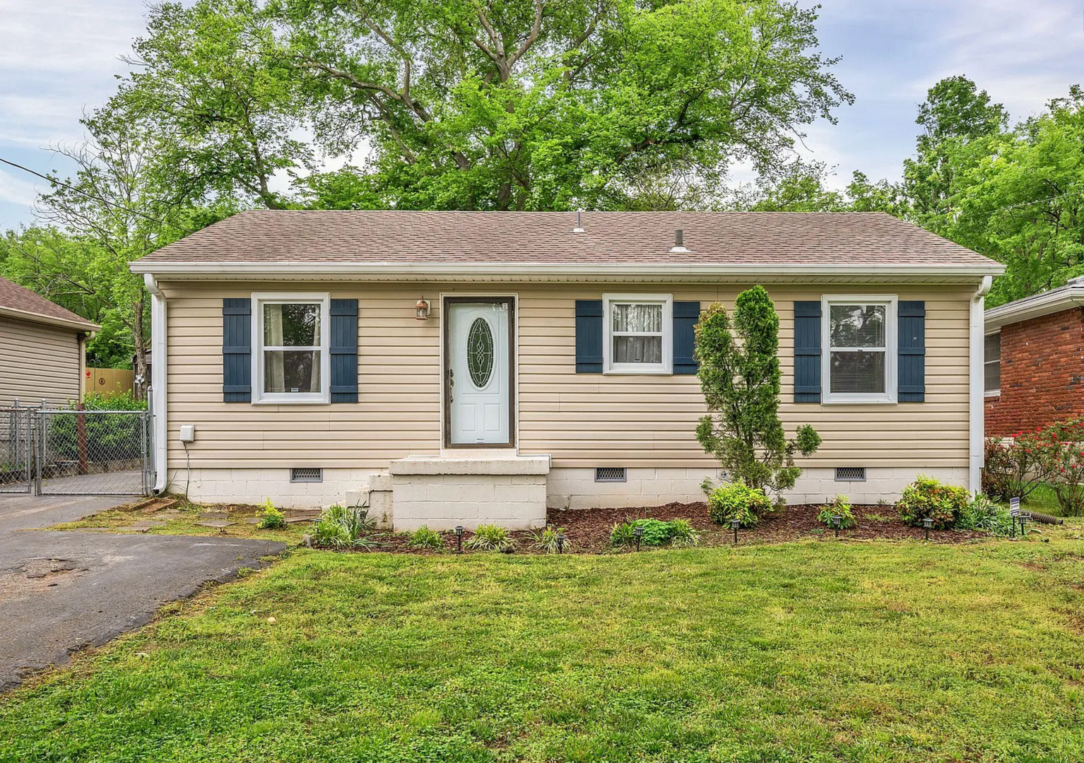 Nashville House: 624 Westboro Drive