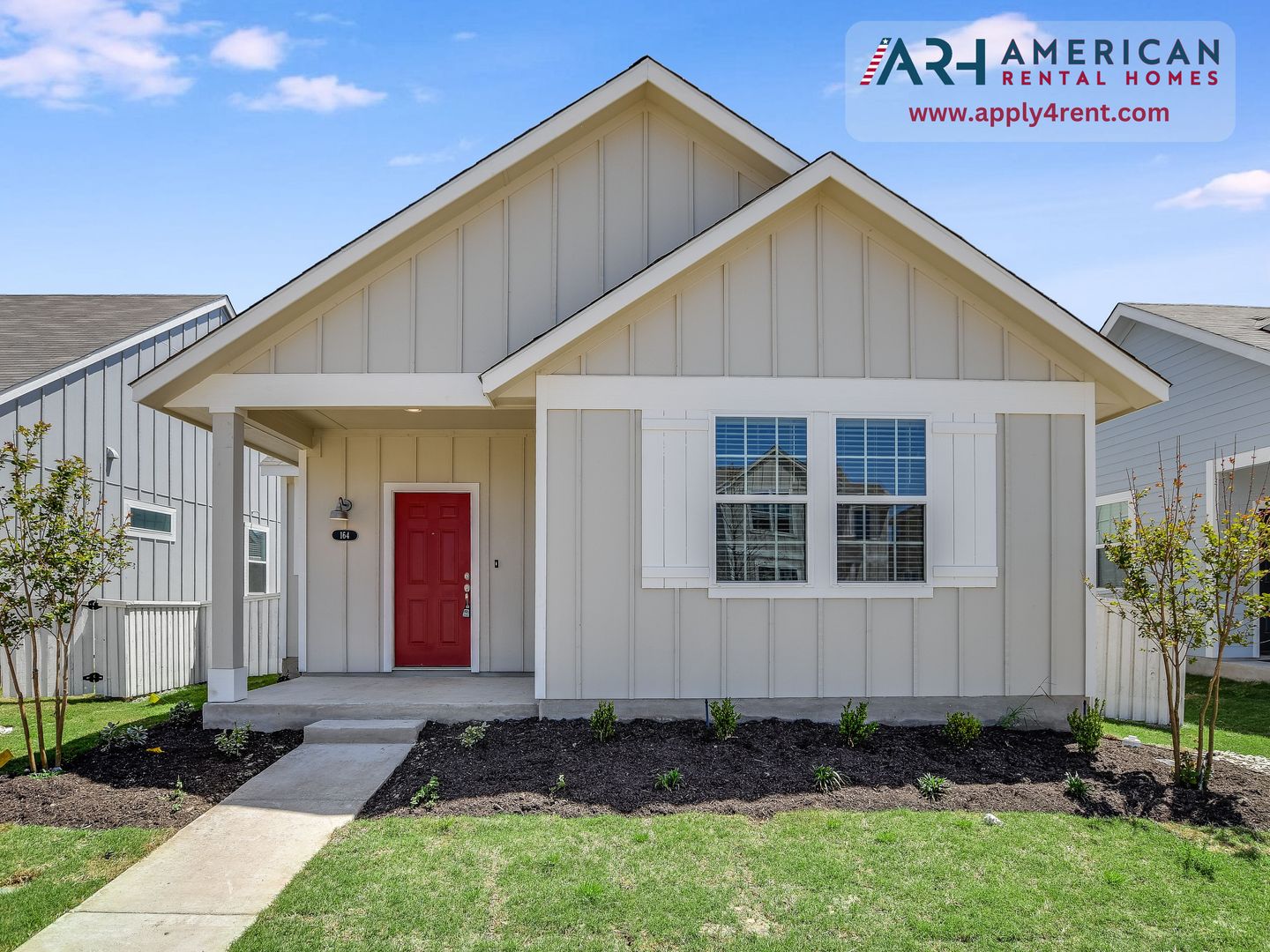 Kyle House: 164 Fabion St