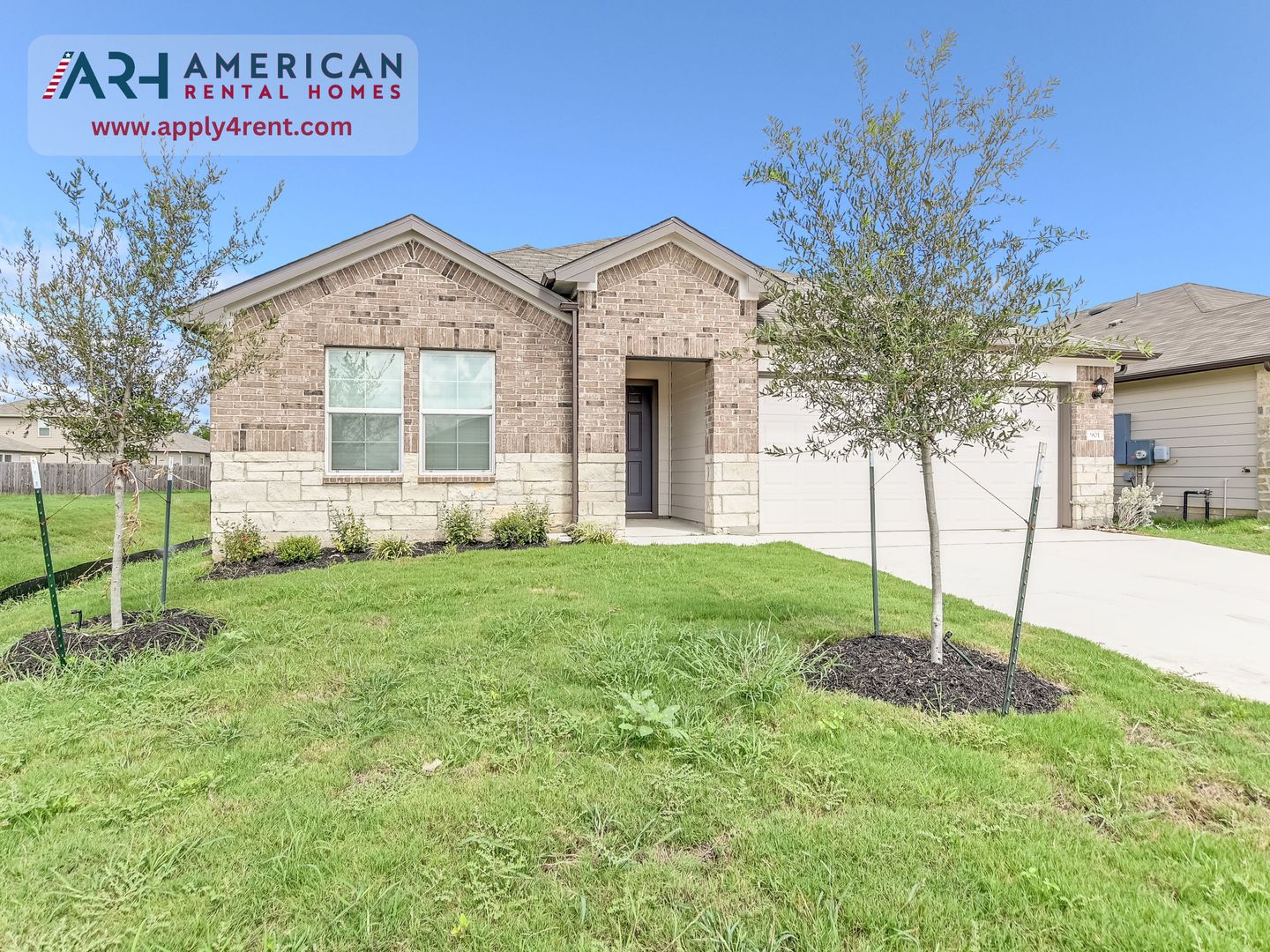 Seguin House: 912 Cinnamon Teal