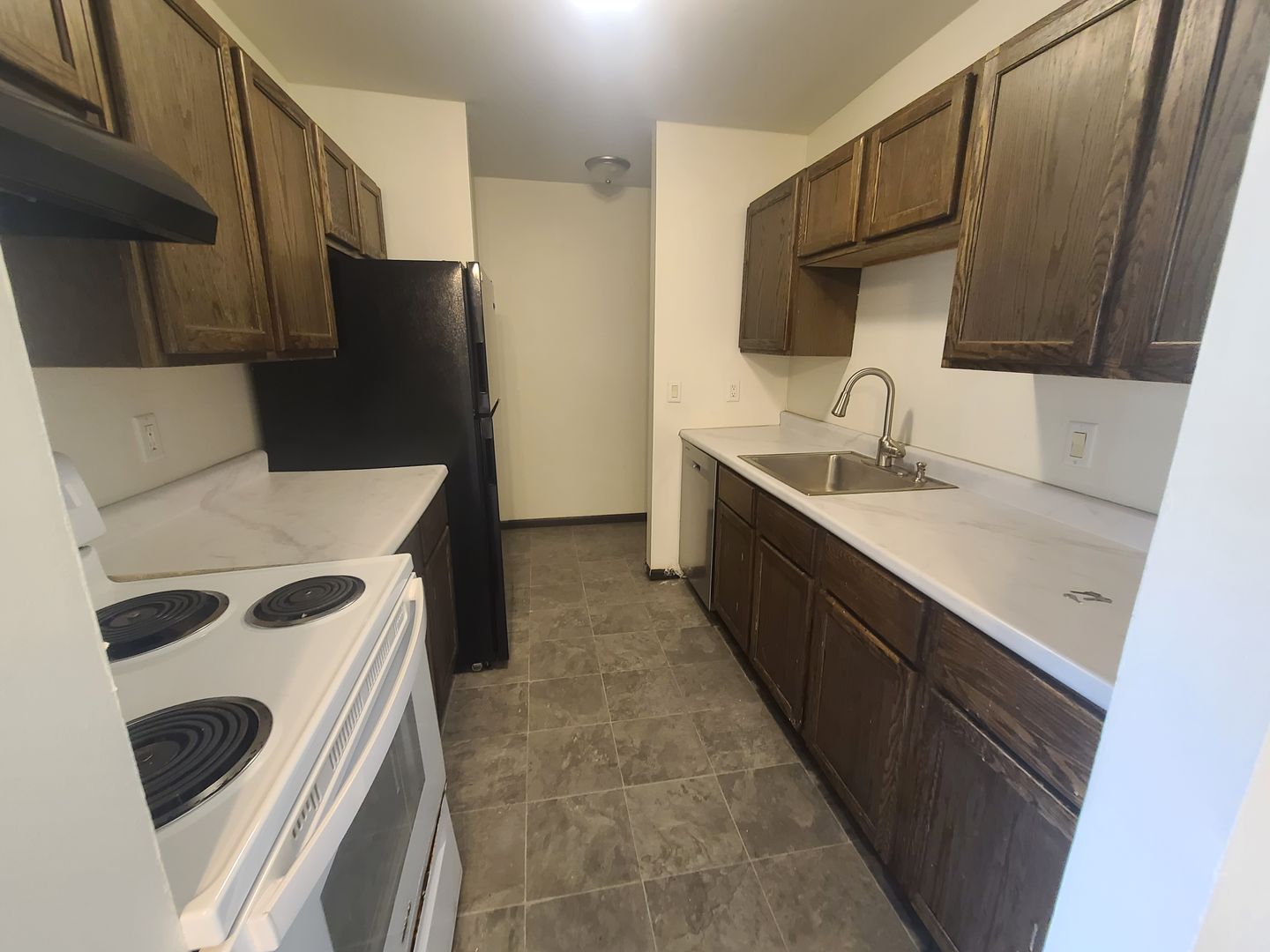 Waunakee Apartment: 206-208 Sunset Lane