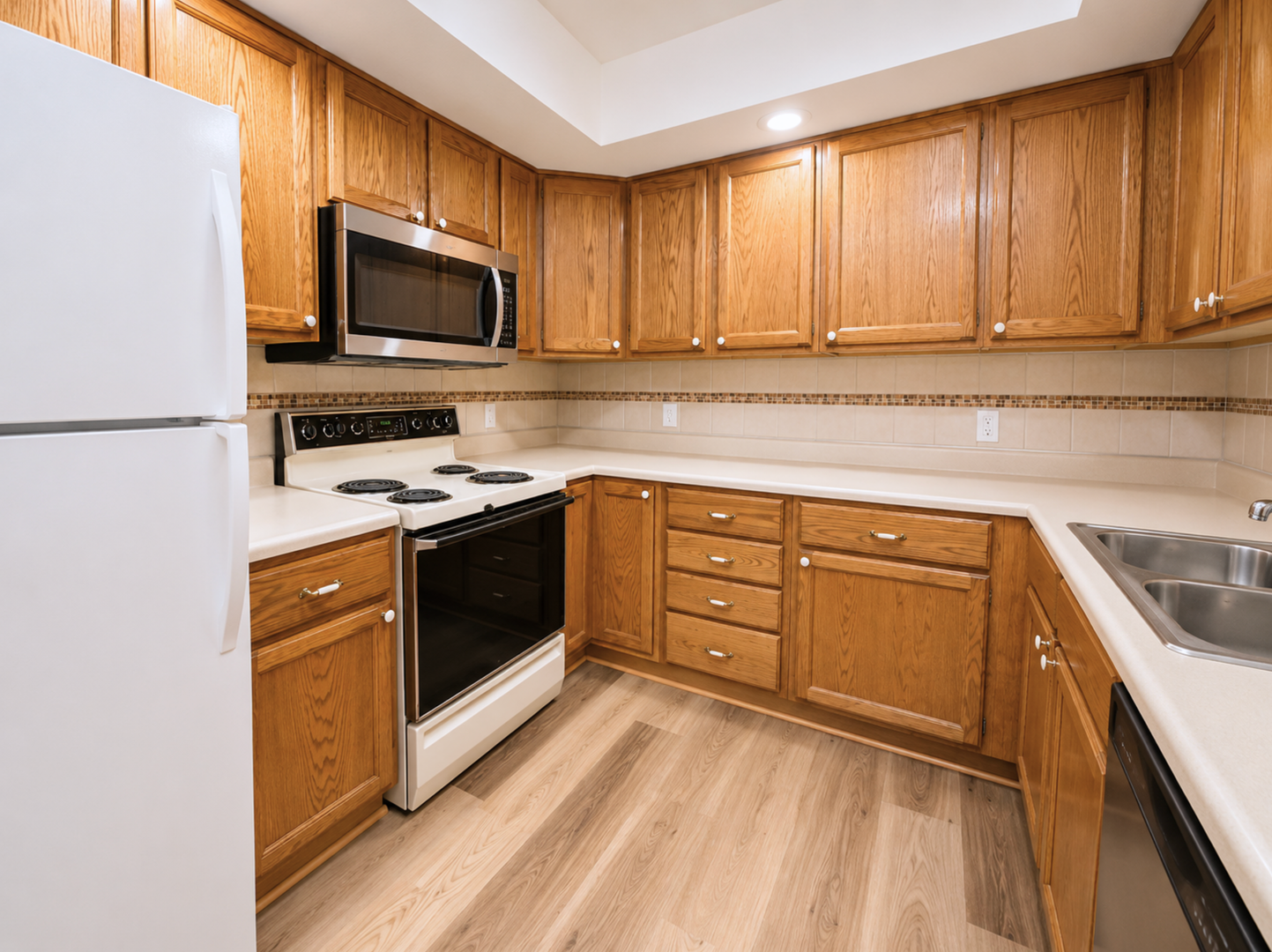 Baraboo Apartment: 625 Ellis Avenue