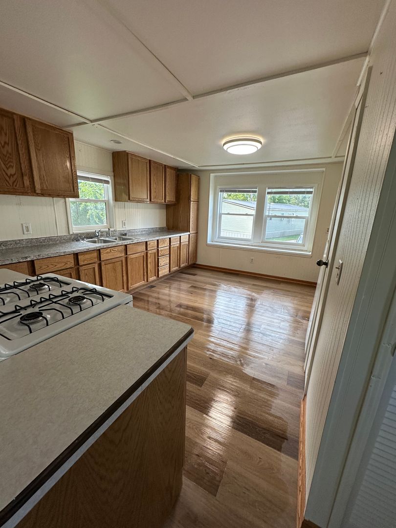 Baraboo Apartment: E12505 Cty Rd W
