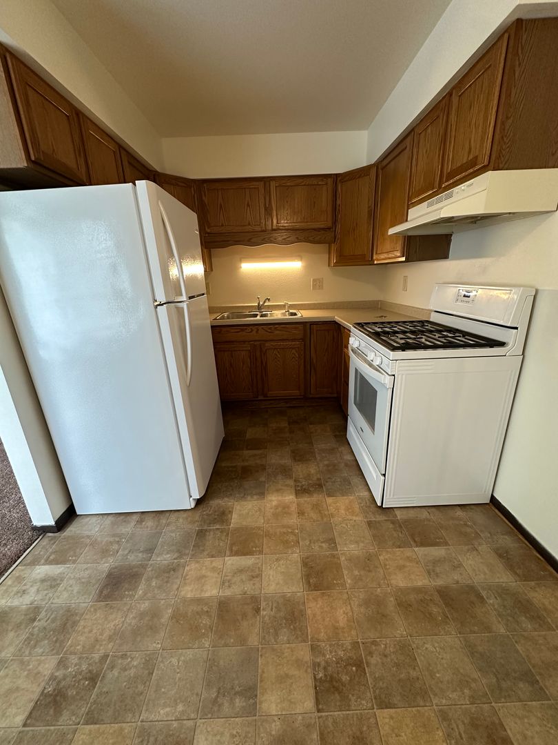 Lodi Apartment: 375 & 377 Clark Street