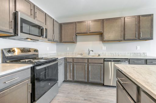 1 Bedroom / 1 Bathroom Townhome Prairie Hill Village – photo 1