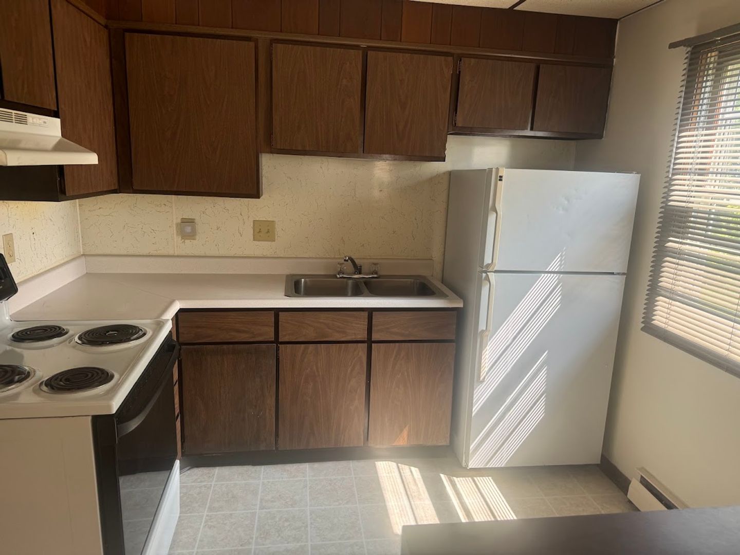 Madison Apartment: 1705 Onsgard - 3832 Orin