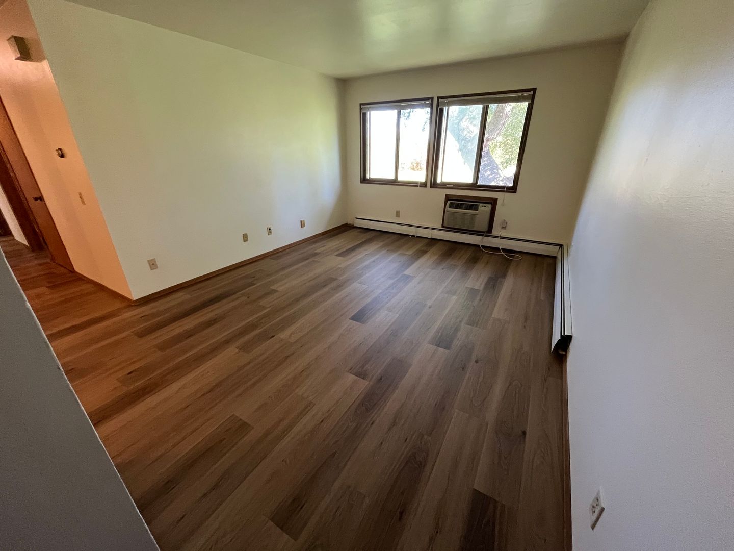 Madison Apartment: 1001-1009 GILBERT ROAD