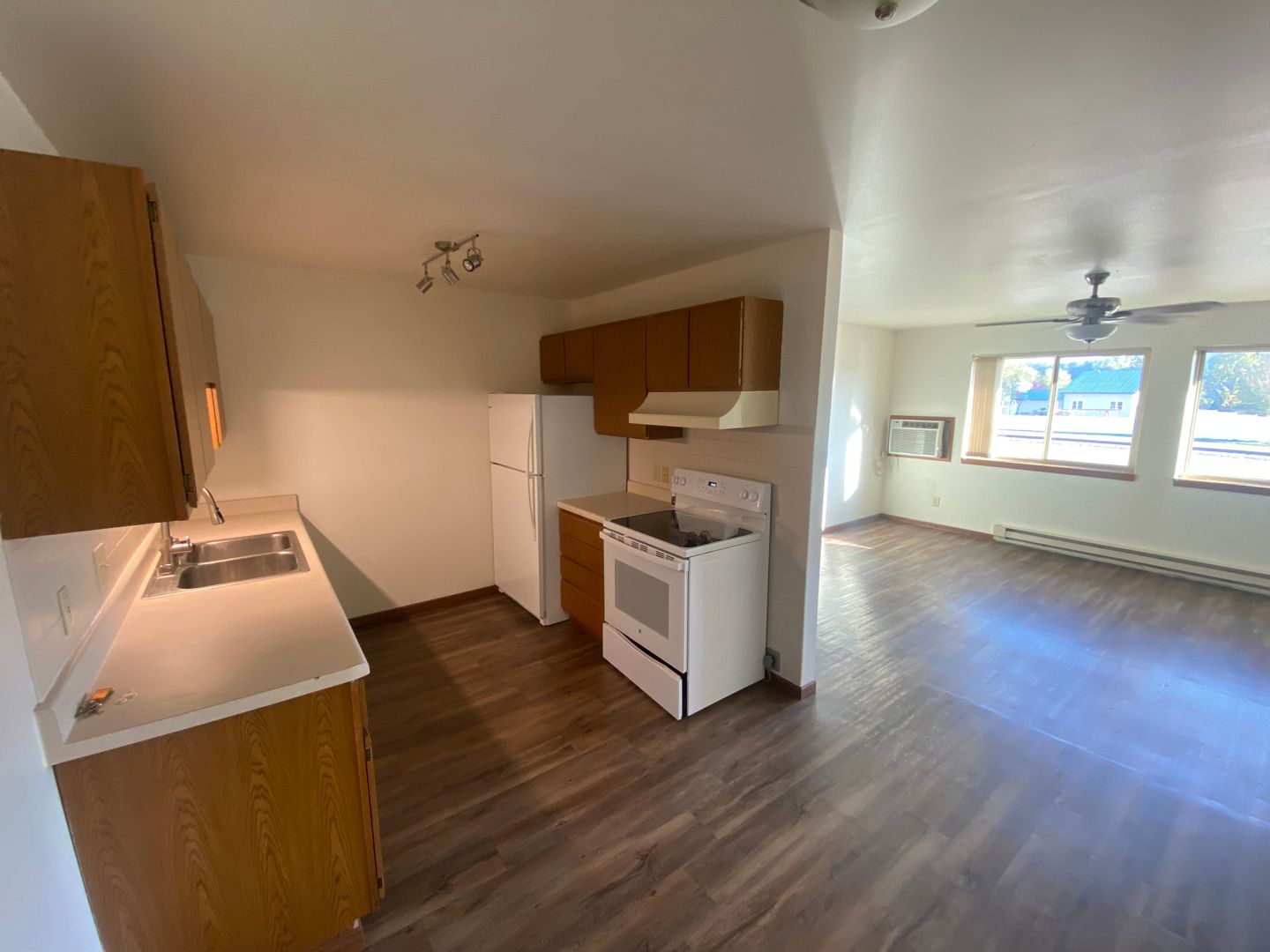 Arena Apartment: 101 Sharon Street
