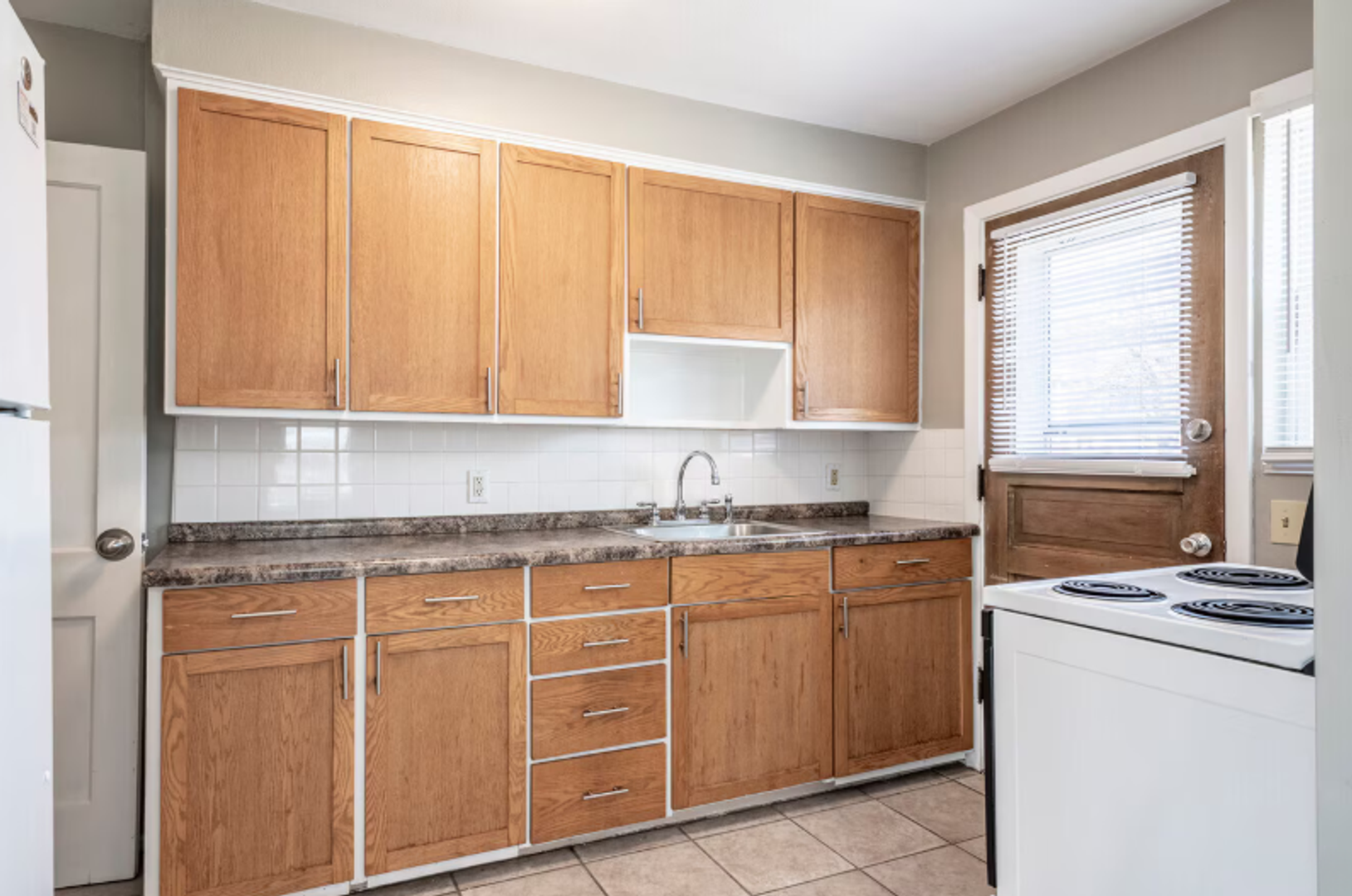 Dubuque Apartment: 2100 Rhomberg Avenue