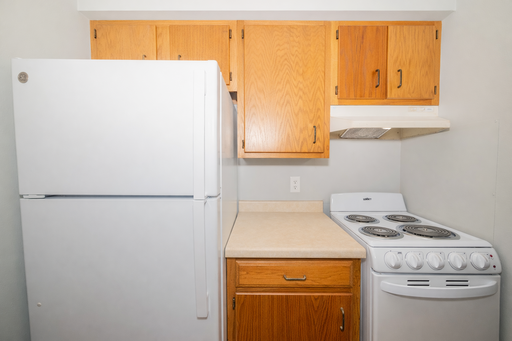 1 Bed / 1 Bath Apartment at Parkwood Glen