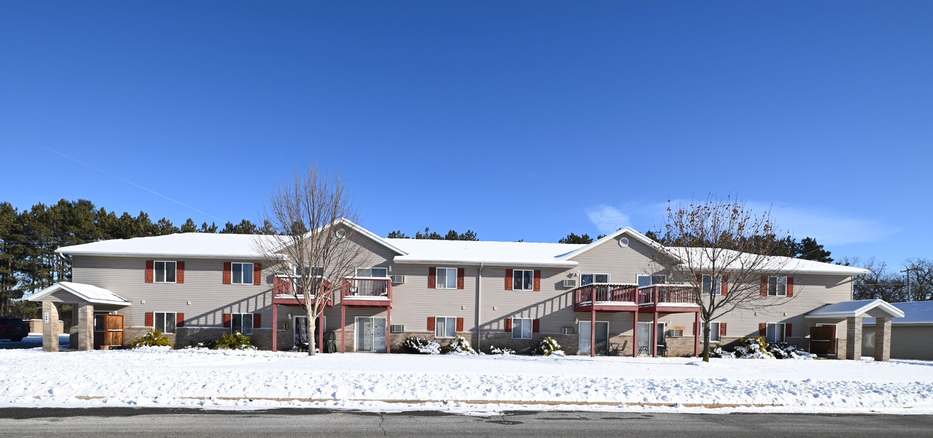 Tomah Apartment: 1001 Grandview Avenue