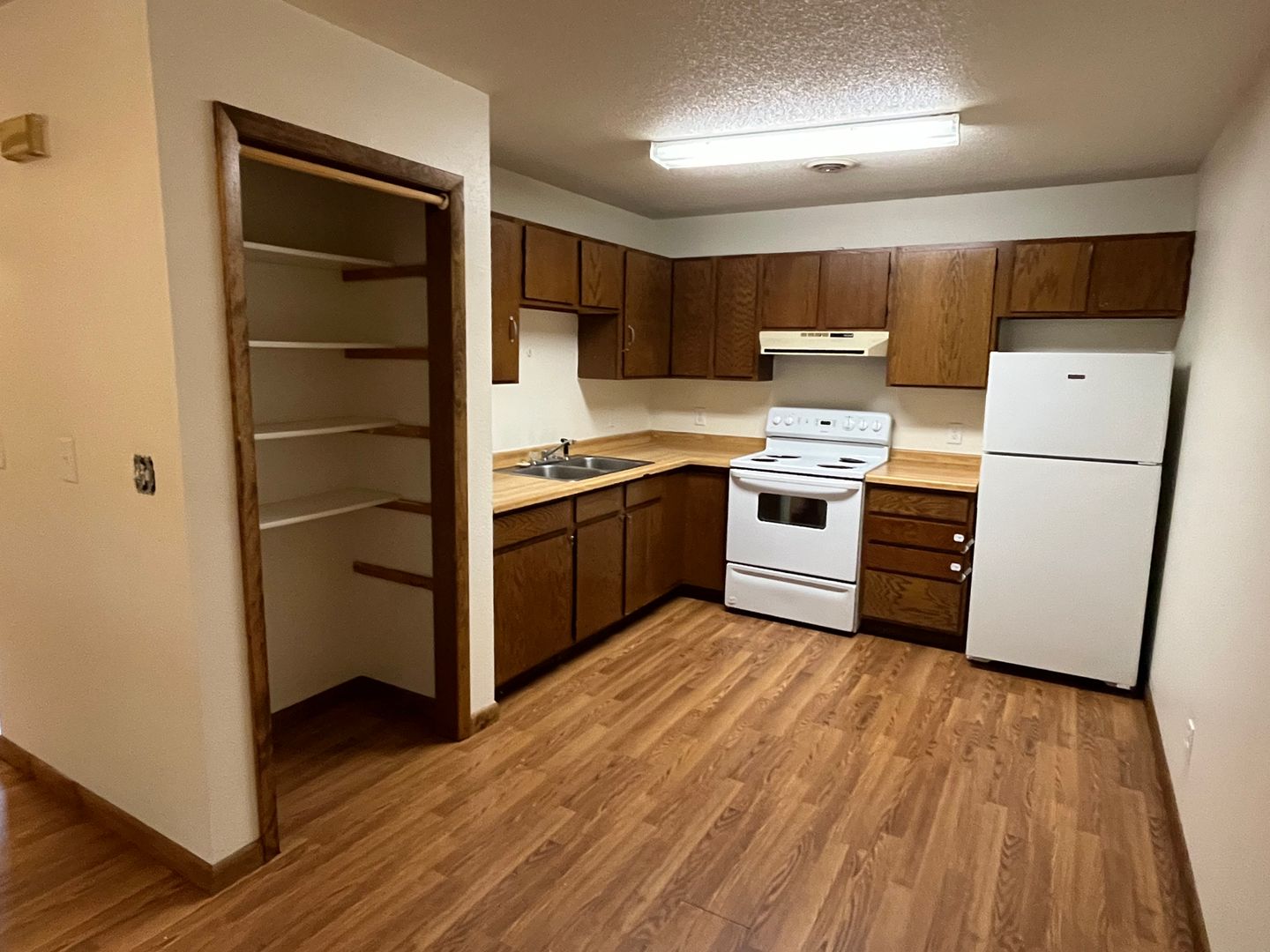 Mauston Apartment: 532-536 Jefferson Street