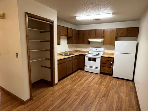 2 Bed / 1 Bath Apartment in Mauston, WI – photo 1