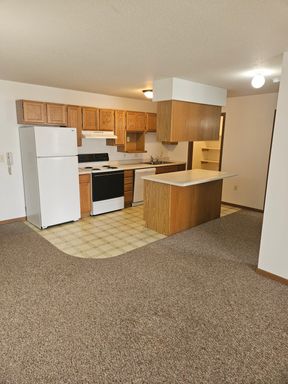 1 Bed / 1 Bath Apartment in Tomah, WI – photo 1