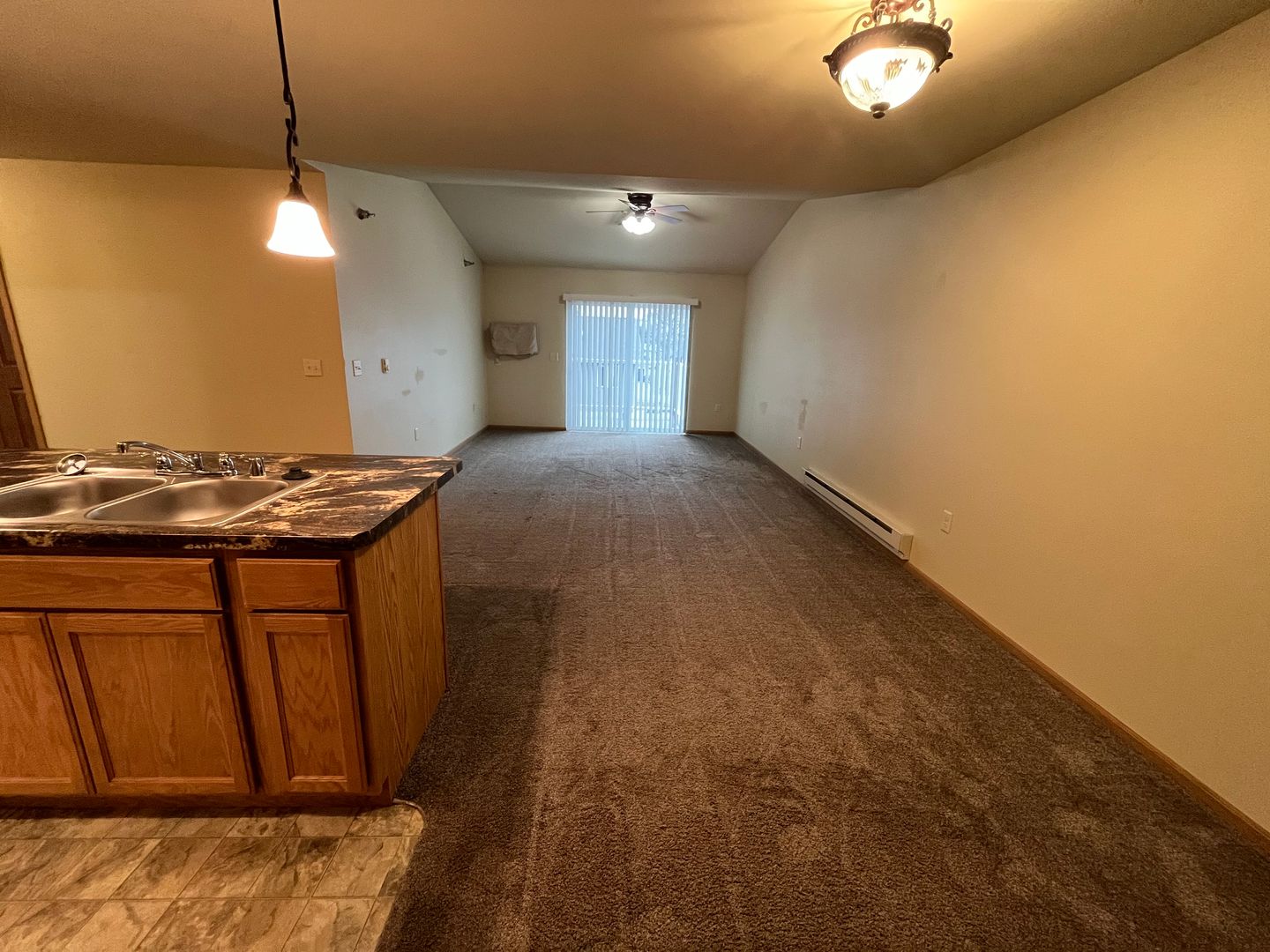 Tomah Apartment: 1010-1028 Berry Avenue