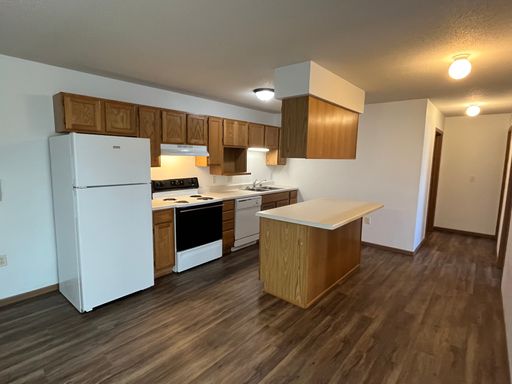 2 Bed / 2 Bath Apartment in Tomah – photo 1