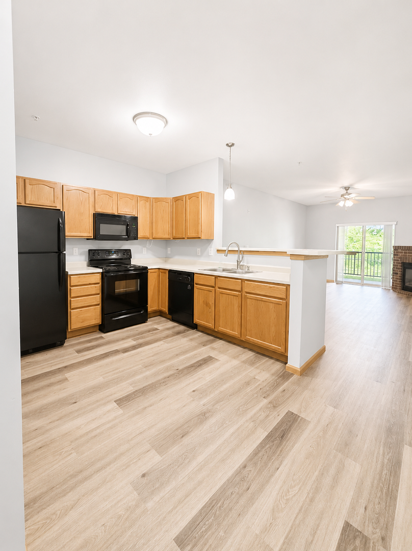 BARABOO Apartment: 915 ELLIS Avenue
