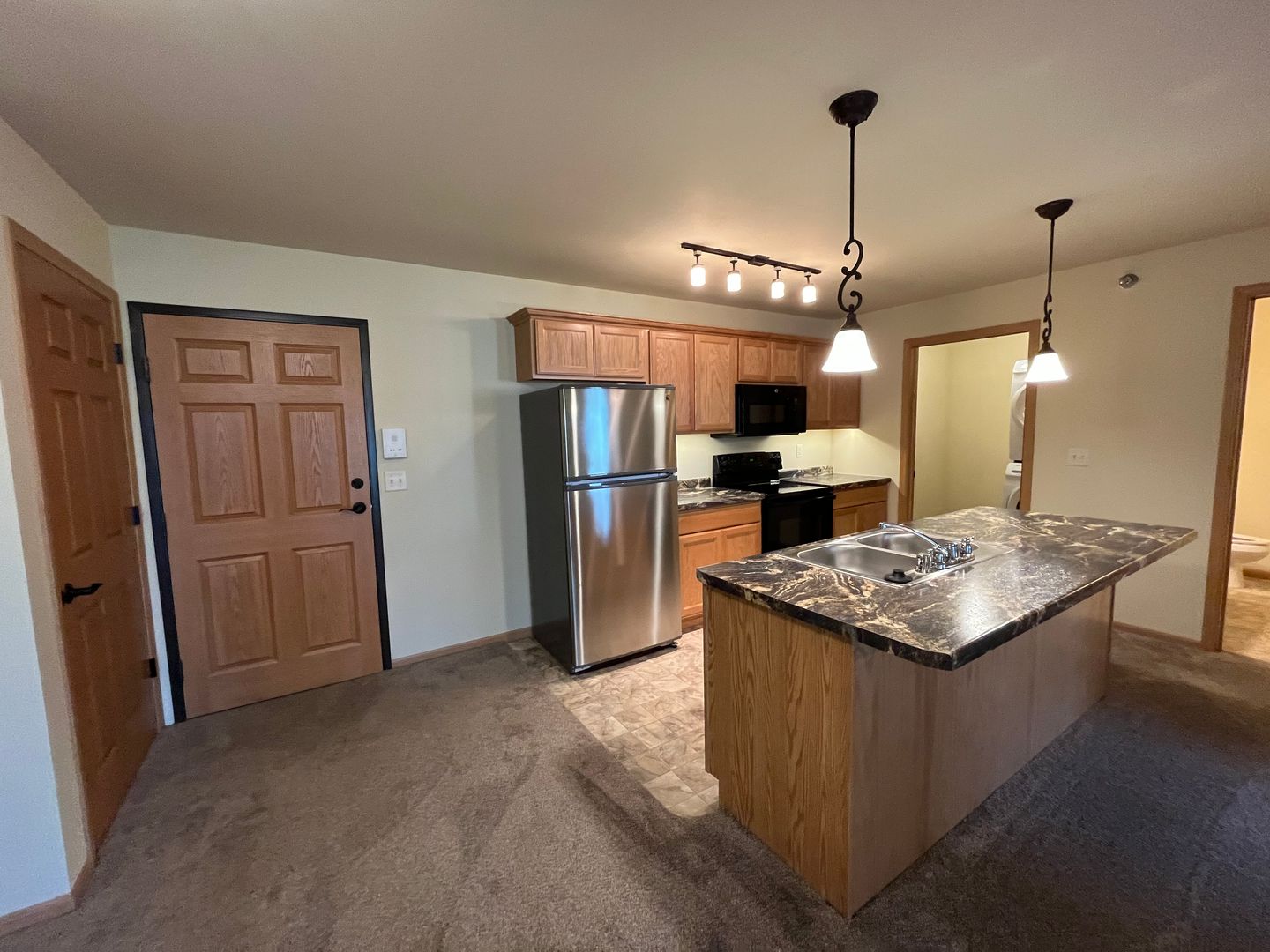 Tomah Apartment: 1010-1028 Berry Avenue