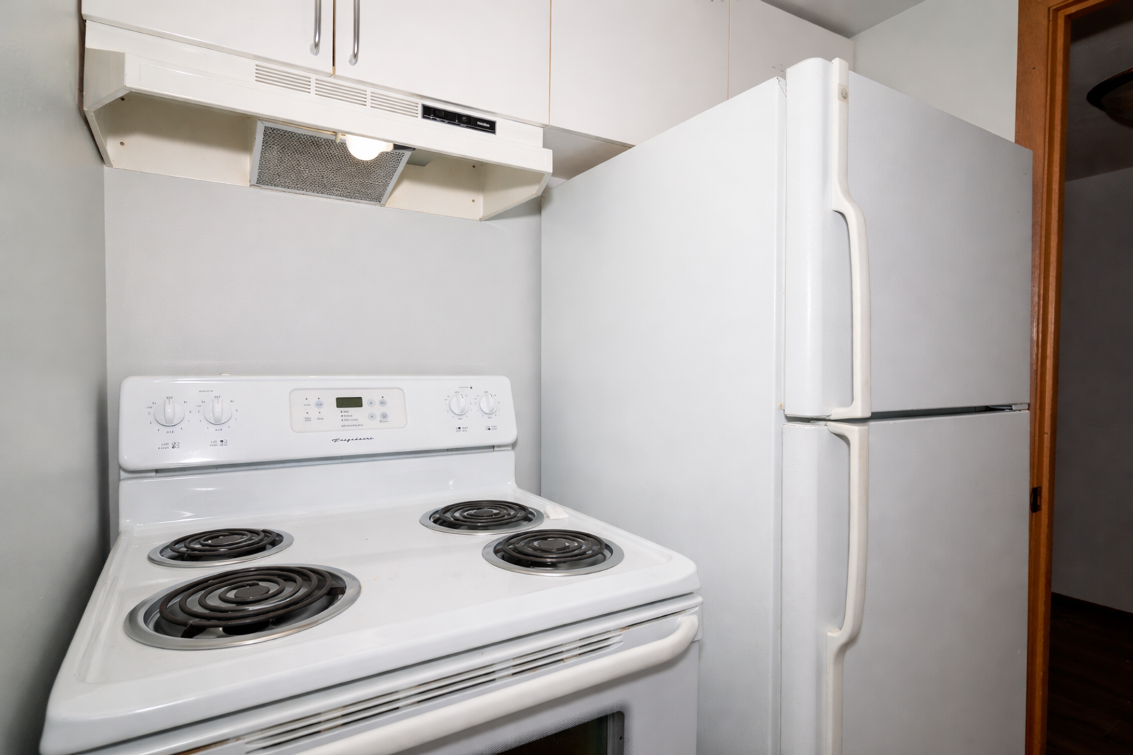 Madison Apartment: 1001-1009 GILBERT ROAD