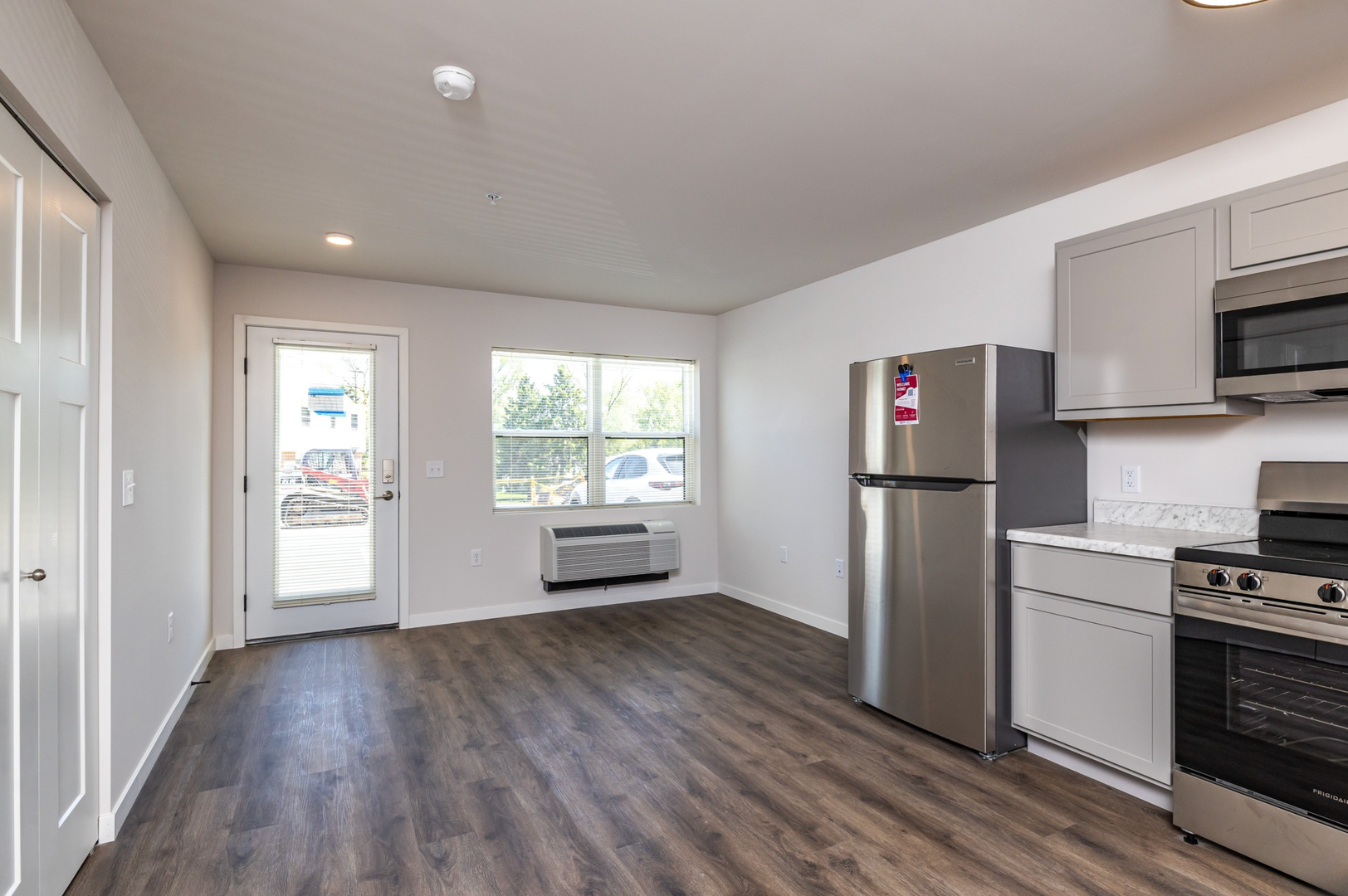Milton Apartment: 873 Chapel Drive