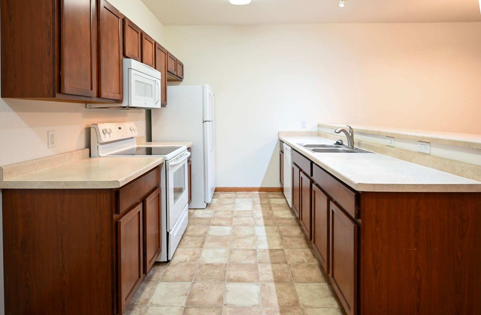 OREGON Apartment: 101 Elliot Lane - 218 Wolfe Street