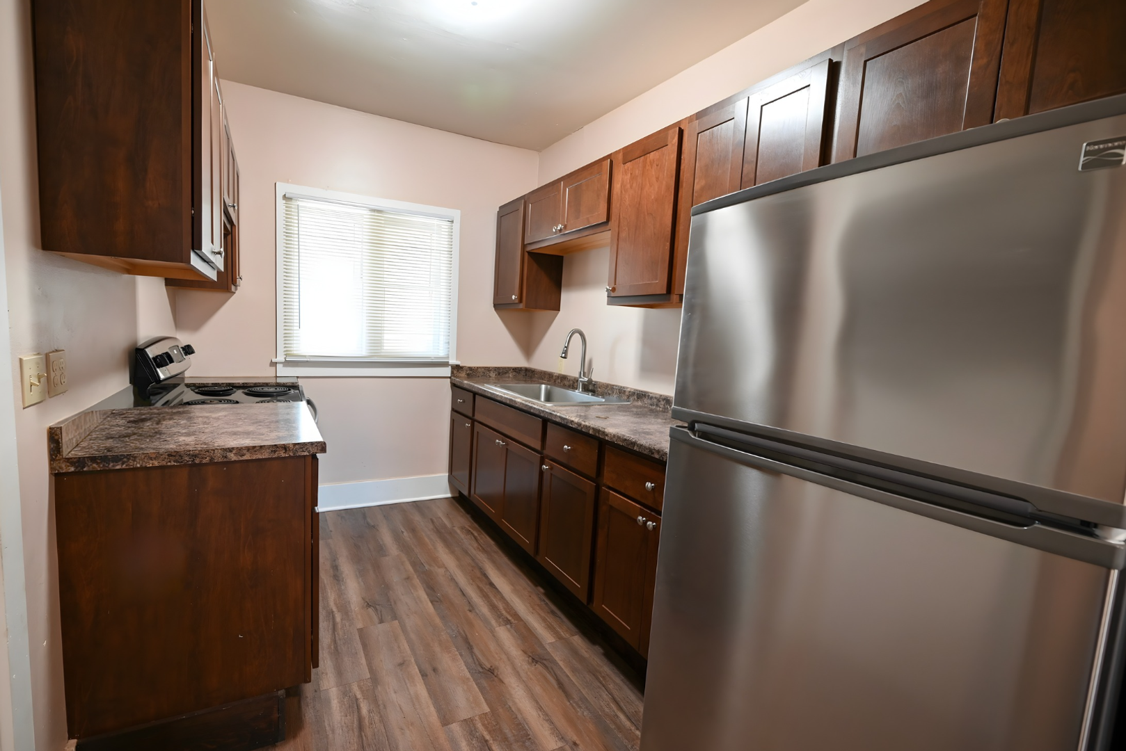 Tomah Apartment: 1200 1/2 Superior Ave