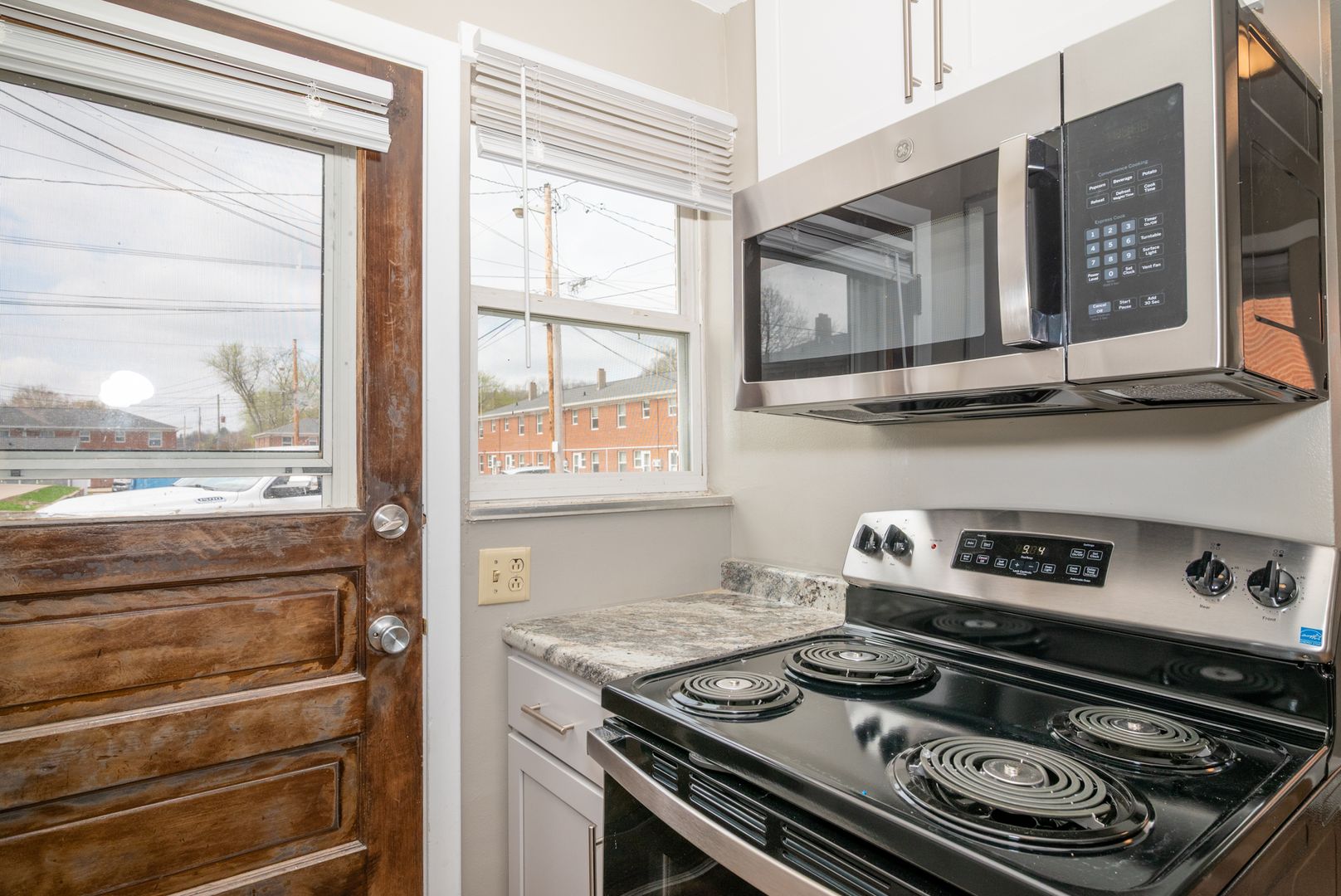 Dubuque Apartment: 2100 Rhomberg Avenue