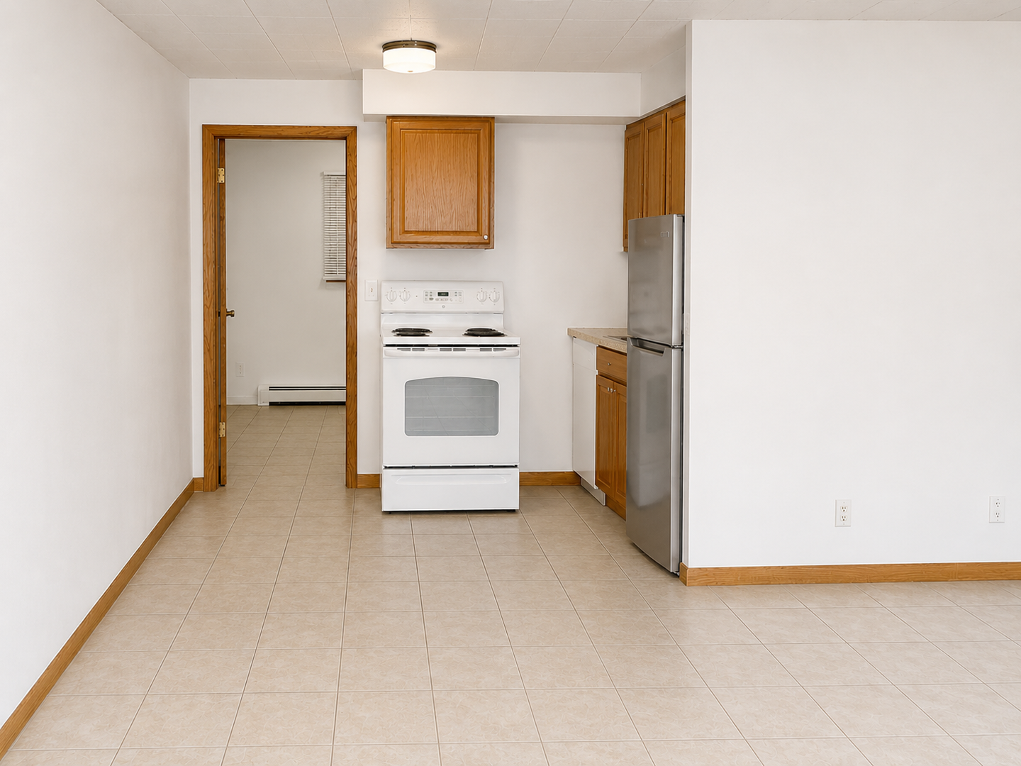 ADAMS Apartment: 535 N MAIN Street
