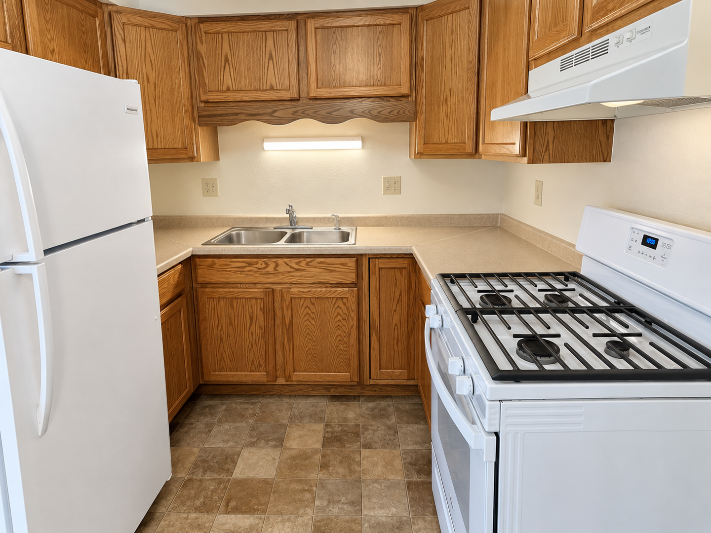 Lodi Apartment: 375 & 377 Clark Street
