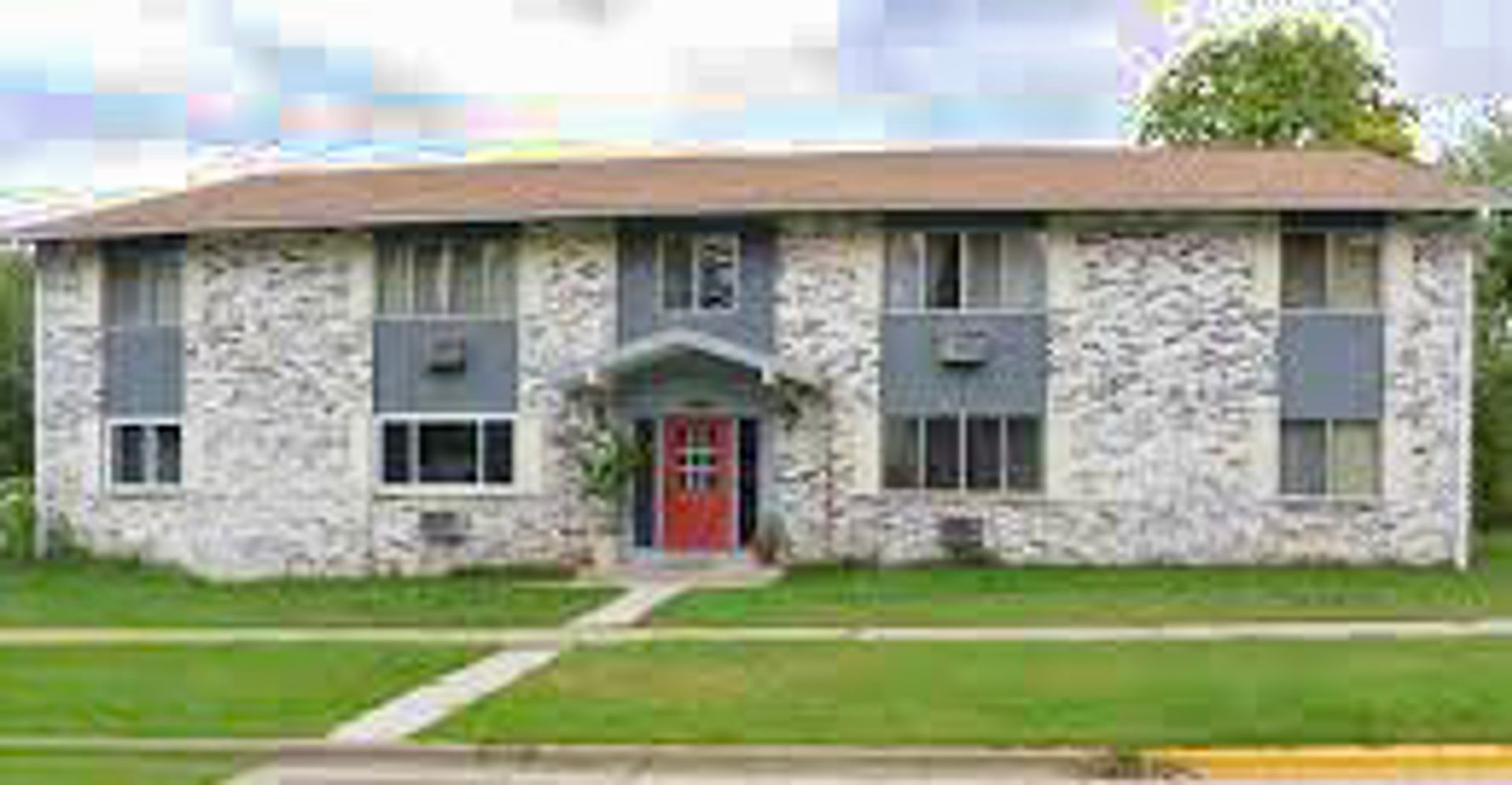 WISCONSIN DELLS Apartment: 623 VINE STREET