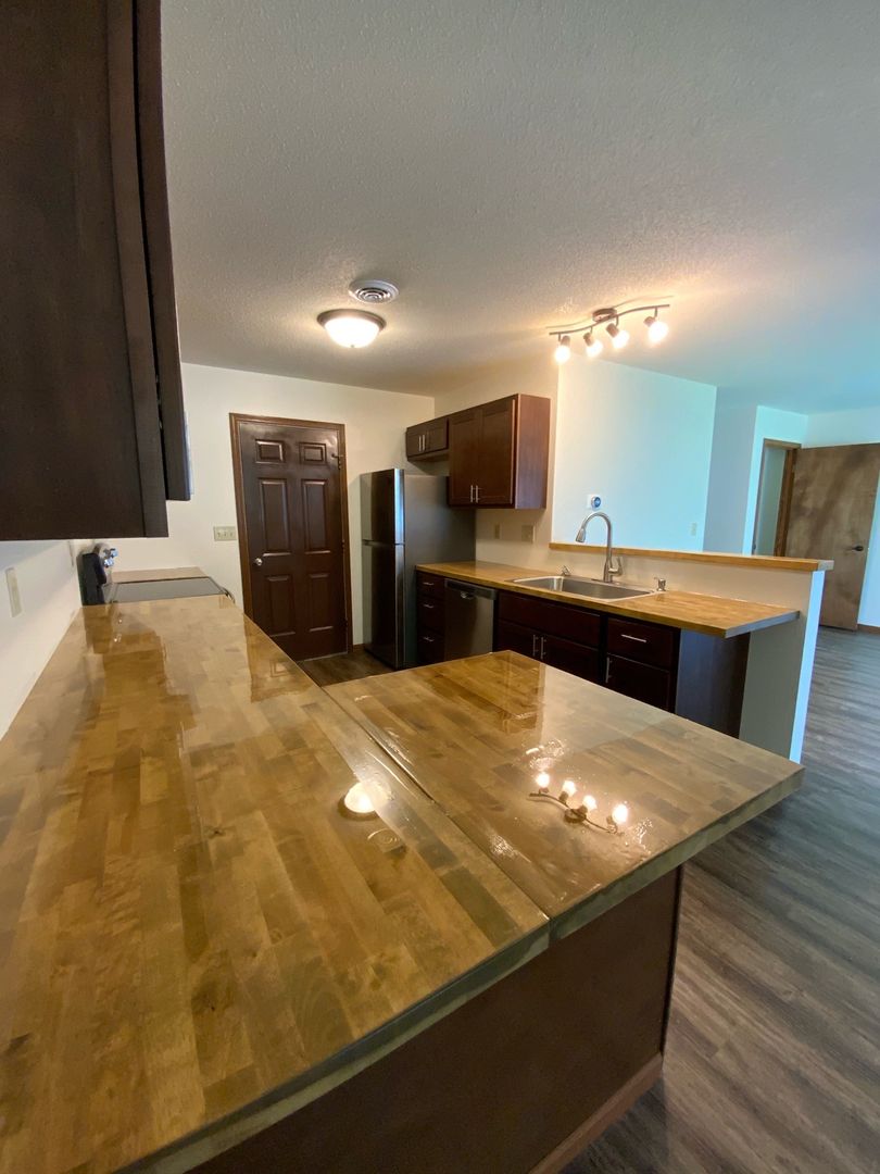 Tomah Apartment: 1101 Grandview Avenue