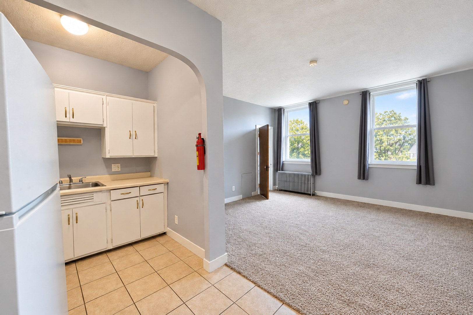 Dubuque Apartment: 2535 Central Avenue