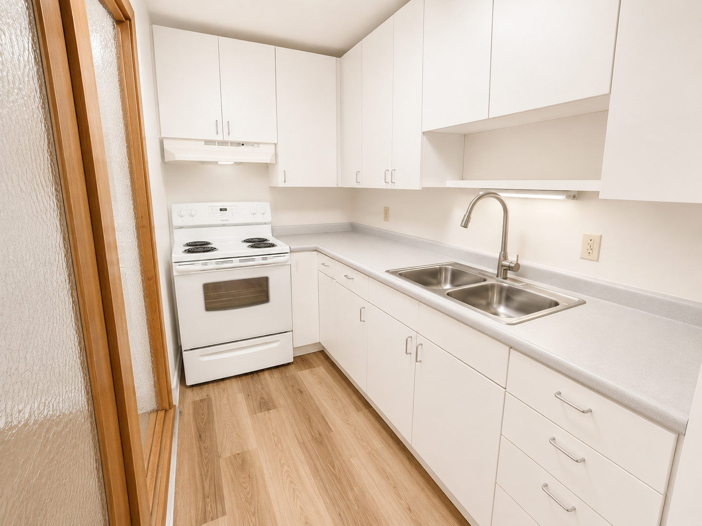 Madison Apartment: 1001-1009 GILBERT ROAD