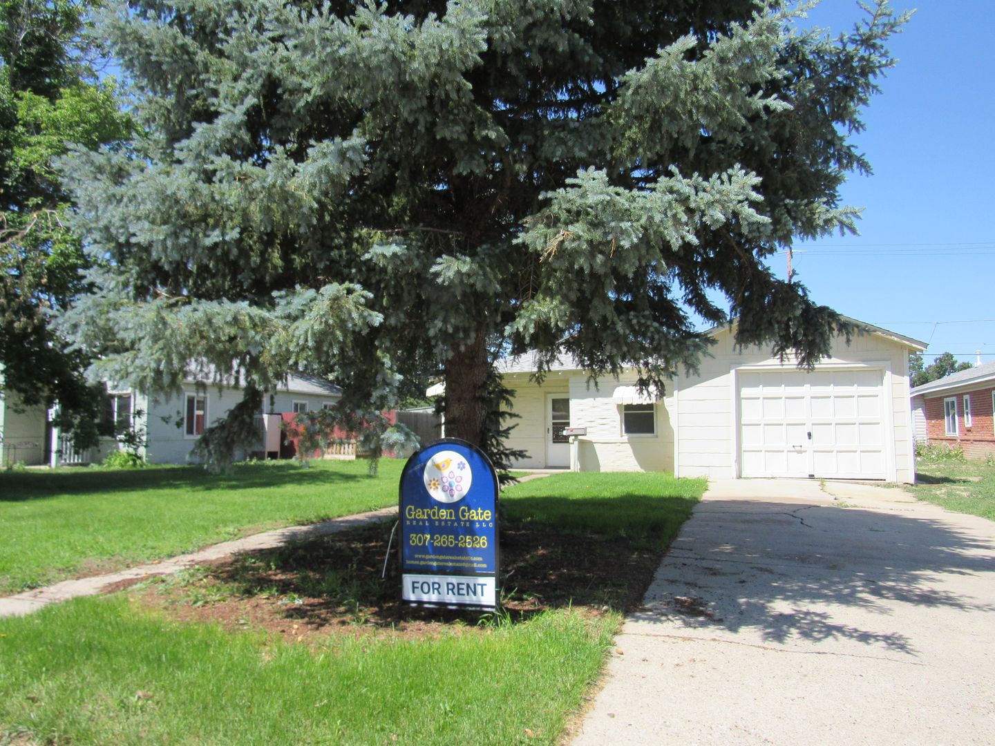 Casper House: 226 N. Lennox St.