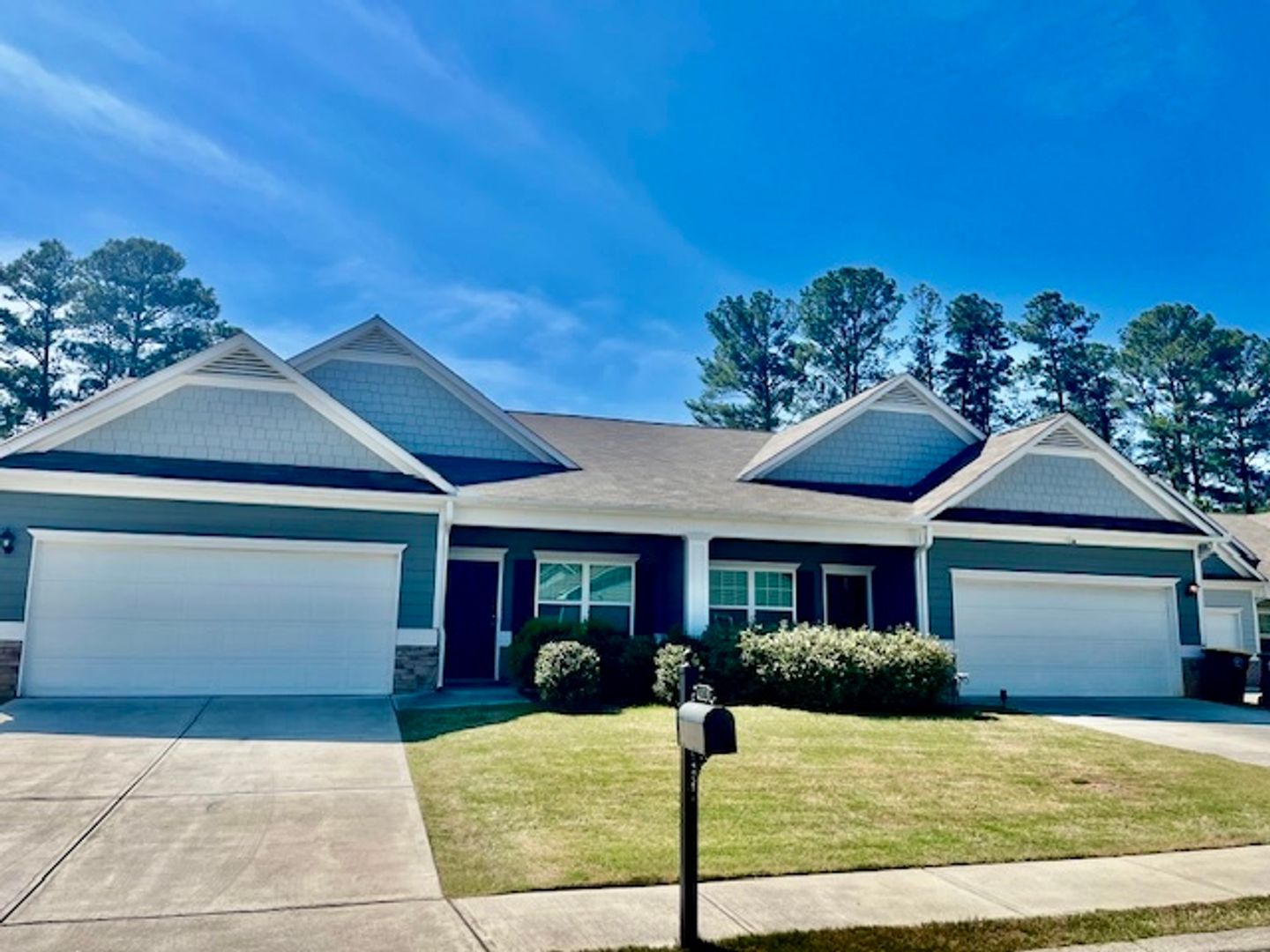 Rome Apartment: 125 Lyons Drive