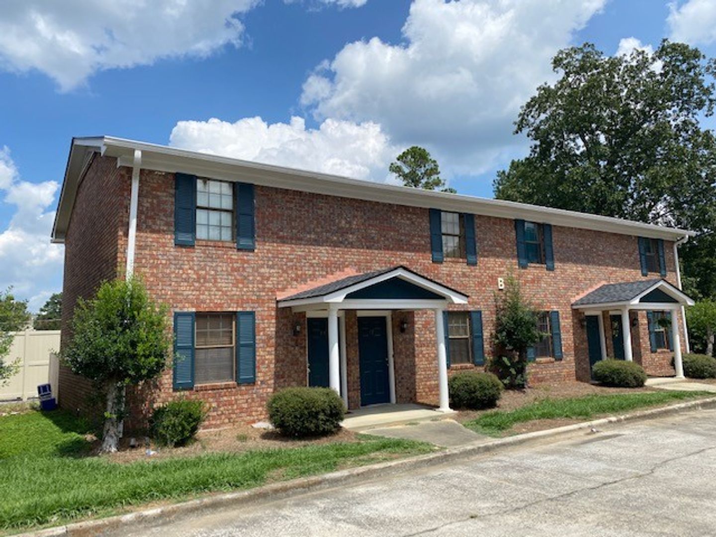Rome Apartment: 679 Old Summerville Rd