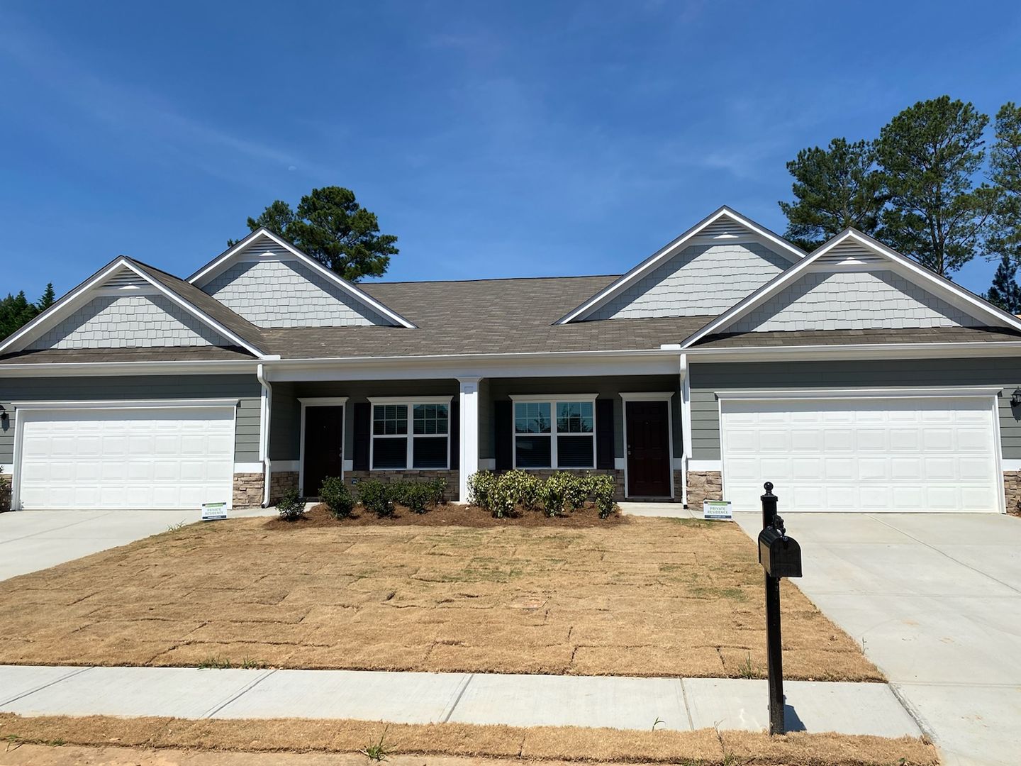 Rome Apartment: 125 Lyons Drive